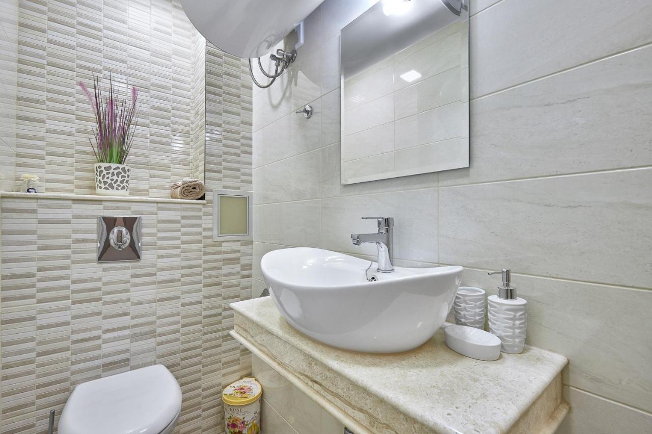 בורגאס Romance Apartament & Free Parking מראה חיצוני תמונה